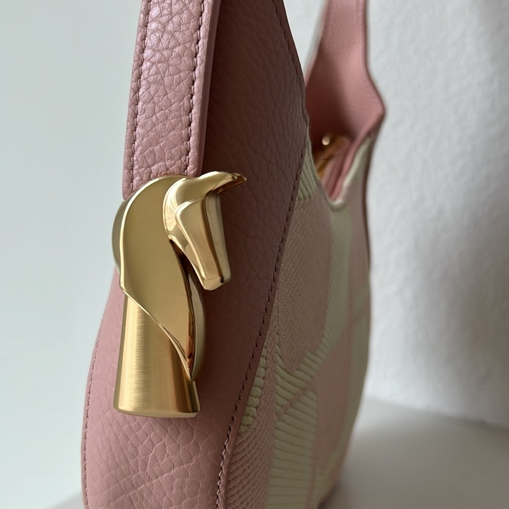 BURBERRY Small Chess Shoulder Bag - Blush/ Serbert - Picture 9 of 16